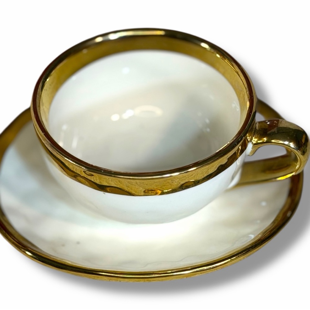 Vintage White & Gold Trim Porcelain Teacup & Saucer Set – Elegant Tableware